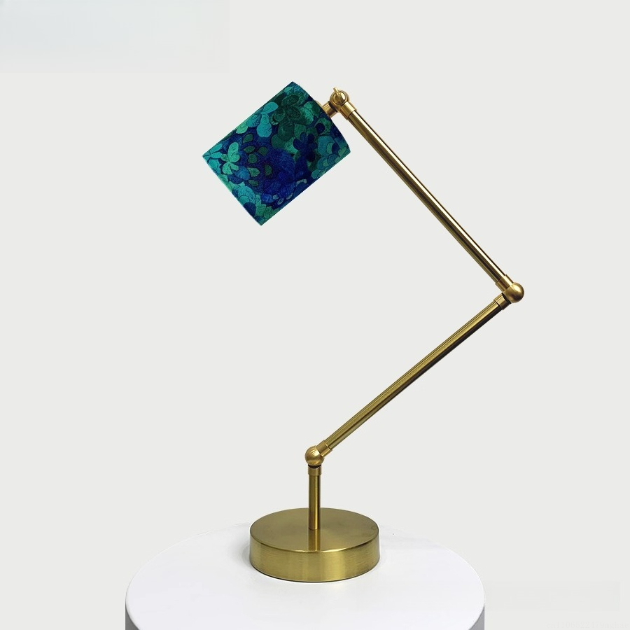 Century Textile & Sewing Supply Saskatoon Sk - Verstelbare leeslamp: metalen voet met Liberty