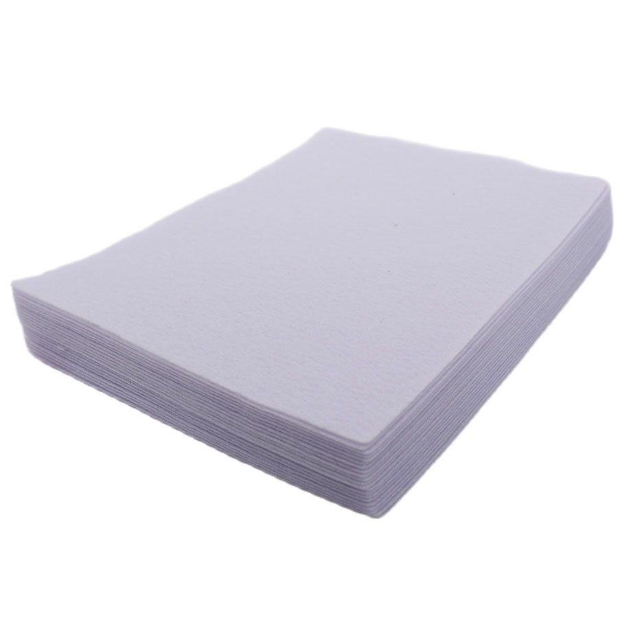 Sewing Lab - Witte 1mm viltstof voor poppenknutsels -